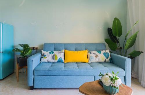 Meilan Apartment | Haida Nanmen snack street Baishamen Park Century Bridge arcade street, Hainan University