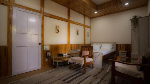 Shillong Apartment | Halaing Guesthouse