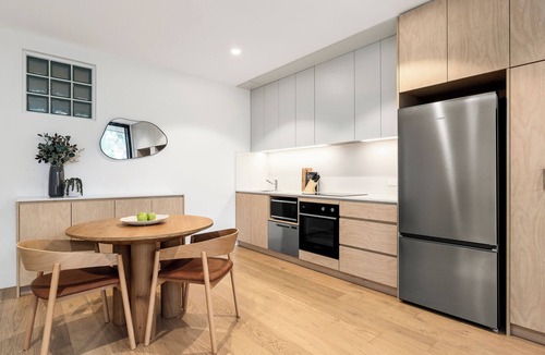Bondi Beach Apartment | Hall St Apartments by Urban Rest