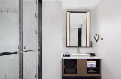 Liaobu Hotel | Hampton by Hilton Dongguan Liaobu Songshan Lake Avenue