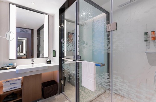 Baiyun Hotel | Hampton by Hilton Guangzhou Jinshazhou