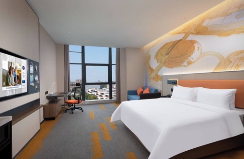 Deqing County Hotel | Hampton by Hilton Huzhou Deqing