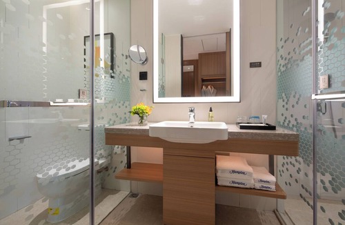 Qingxiu Hotel | Hampton by Hilton Nanning East Station