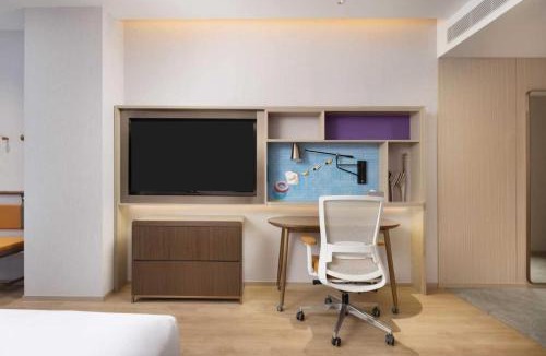Zhangdian District Hotel | Hampton By Hilton Zibo Zhangdian
