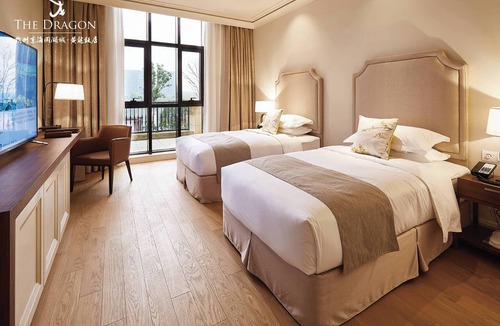 Yuhang District Hotel | Hangzhou Leisure Lake The Dragon