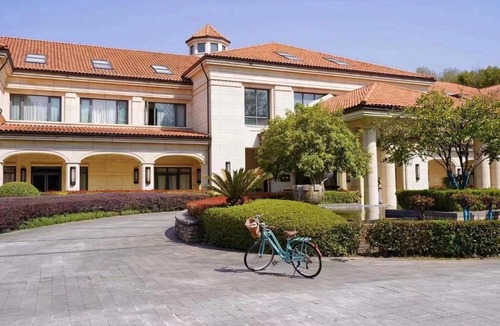 Xihu Hotel | Hangzhou Rose Garden Resort & Spa