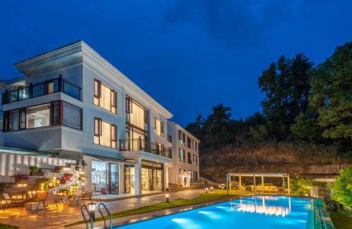 Chun'an House | Hangzhou View Lake and Mountain Boutique Guesthouse