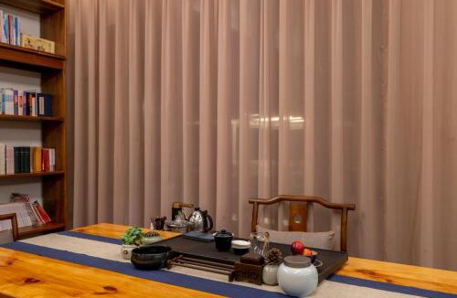 Chun'an House | Hangzhou View Lake and Mountain Boutique Guesthouse