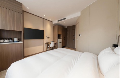 Downtown Beijing Hotel | Hanting Hotel Beijing Qianmen Street