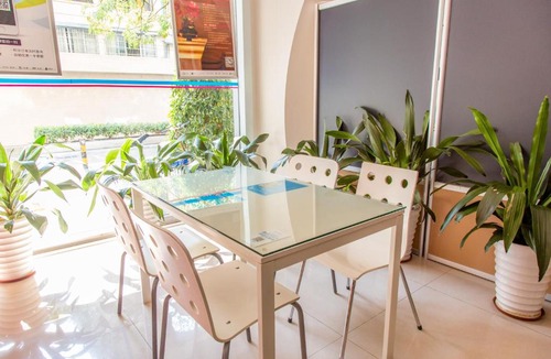 Guangzhou Central Business District Hotel | Hanting Hotel Guangzhou East Railway Station