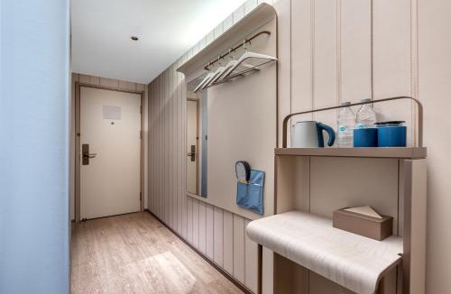 Baiyun Hotel | Hanting Hotel Guangzhou Baiyun Station Huangshi West Road