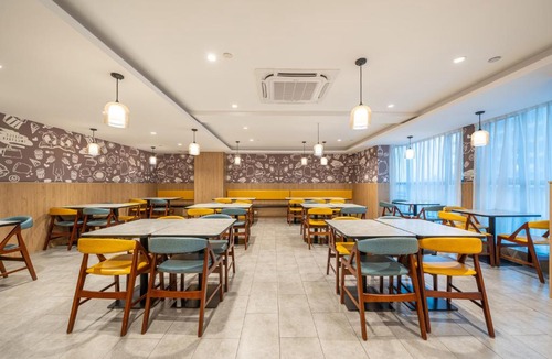 Fengxian Hotel | Hanting Hotel Shanghai Fengxian Nanqiao Industrial Park