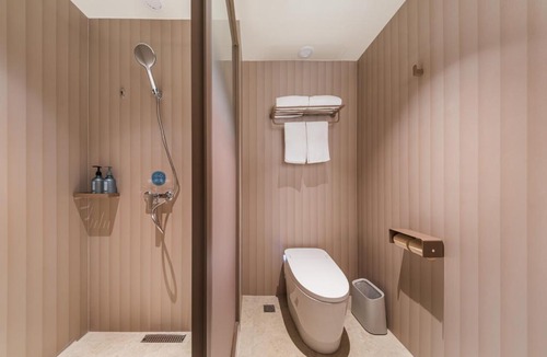 Songjiang Hotel | Hanting Hotel Shanghai Songjiang Sheshan National Forest Park
