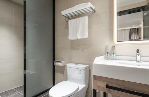 Sheung Shui Hotel | Hanting Hotel Shenzhen Guomao Subway Station