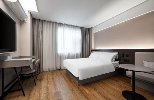 Longhua District Hotel | Hanting Hotel Shenzhen Guanlan Foxconn