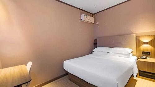 Huaqiang North Hotel | Hanting Hotel Shenzhen Huaqiang North Science Museum Subway Station