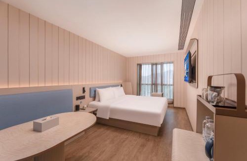 Wuzhong Hotel | Hanting Hotel Suzhou Film and Television City Mudu Subway Station
