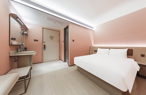Yanqing Hotel | Hanting Hotel Yanqing Beijing Wanda Plaza