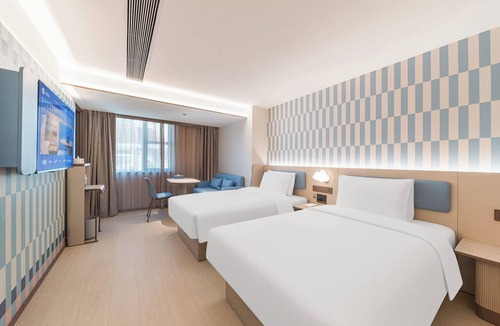 Longwen District Hotel | HanTing Hotel Zhangzhou Wanda Plaza