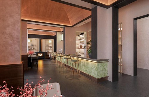 Dongzhimen Hotel | Happy Dragon Courtyard Hotel Beijing Forbidden City Lama Temple