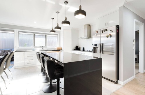 East Devonport Apartment | Happy Tails Devonport