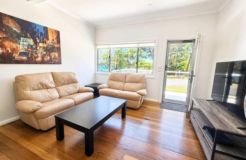 Ulladulla Apartment | Harbour Breeze - apartment in Ulladulla