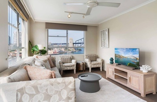 McMahons Point Apartment | Harbourside #53 Summa