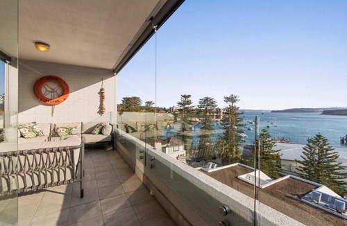 Manly Apartment | Harbourside apartment with Breathtaking Views