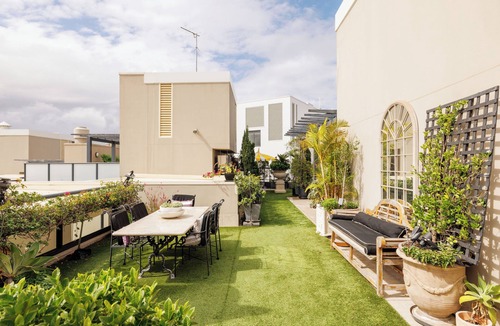 Rushcutters Bay Apartment | Harbourside Penthouse Luxury In The Exclusive 'Marina One' with Private Rooftop