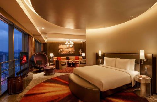 Longhua District Hotel | Hard Rock Hotel Shenzhen