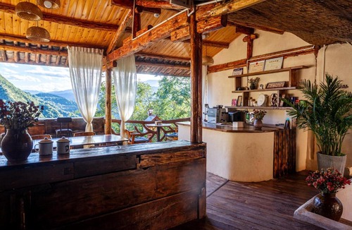 Yunlong County House | Harmony Inn