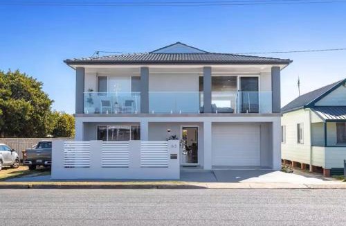 Harrington House | Harrington Escape 63 Beach street