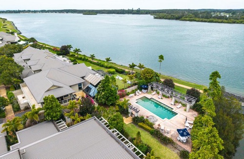 Harrington Hotel | Harrington River Lodge