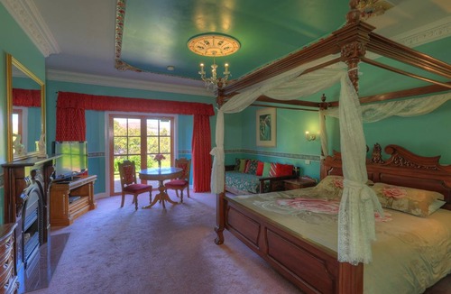 Richmond Hotel | Hatchers Richmond Manor