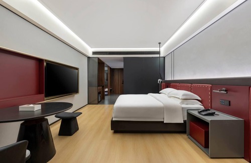 Yueyanglou District Hotel | Hawthorn By Wyndham Yueyang Railway East Station