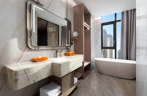Zhenxiong County Hotel | Hawthorn by Wyndham Zhaotong Zhenxiong
