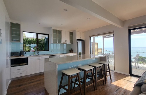 Boat Harbour House | Heathcliff2 - Luxury 2 bedroom Apartment with Ocean Vistas