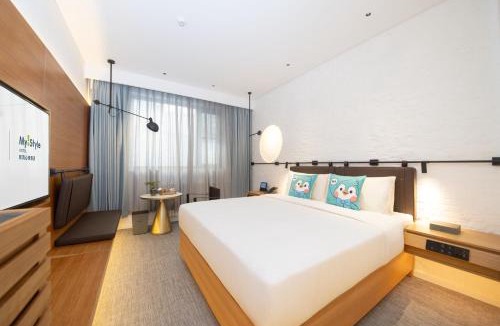 Jinsong Panjiayuan Hotel | Hefeng Xinyi Hotel 和风心驿酒店劲松店