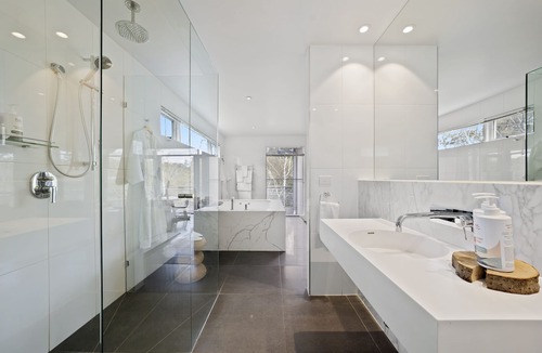 Hepburn Springs Hotel | Hepburn Spa Retreat