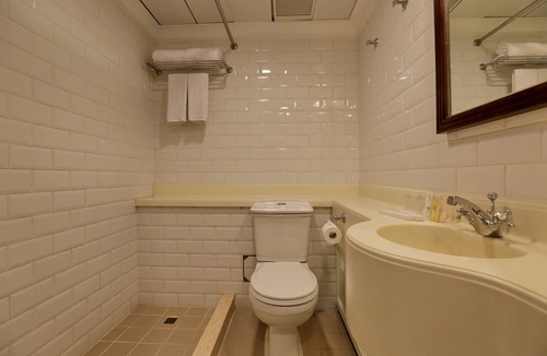Lai Chi Kok Hotel | Heritage Lodge