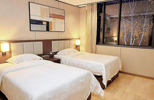 Huai'an Hotel | Hey! hotel-HeXia Accent Town 淮安和宜酒店-河下古镇店