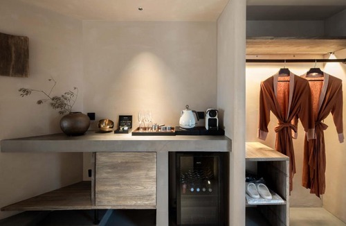 Dapeng Hotel | HEY VILLA·Xi Meet·Garden Private Hot Spring Villa (Shenzhen Nan'ao First Beach Store)