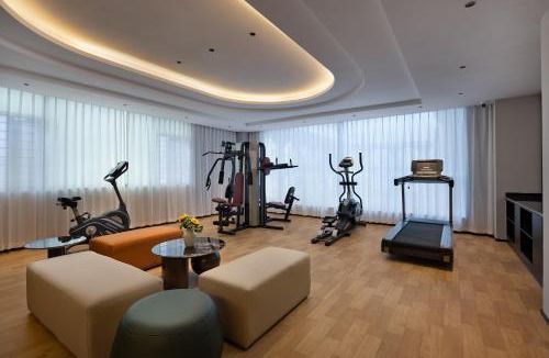 Huiyang Hotel | Hiatu Hotel（Huizhou Huiyang Highspeed Railway Station Branch）