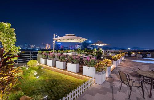 Longgang Hotel | Hiatu Hotel (Shenzhen Longgang Shuanglong Metro Branch)