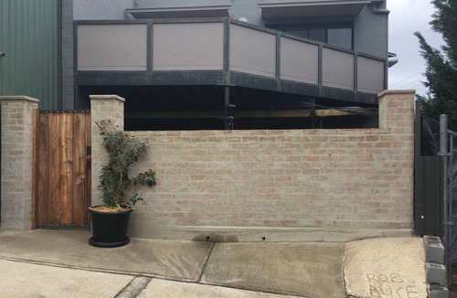 Queanbeyan West Apartment | Hidden gem with private walled garden