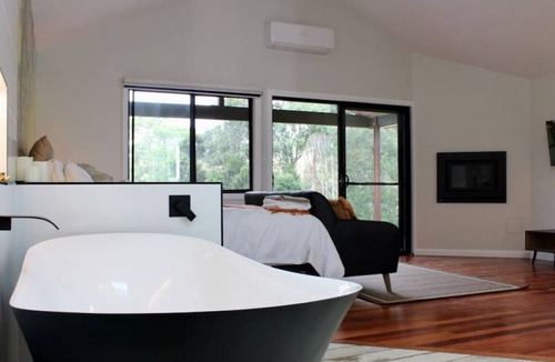 Mapleton Cottage | Hideaway Falls on Mapleton