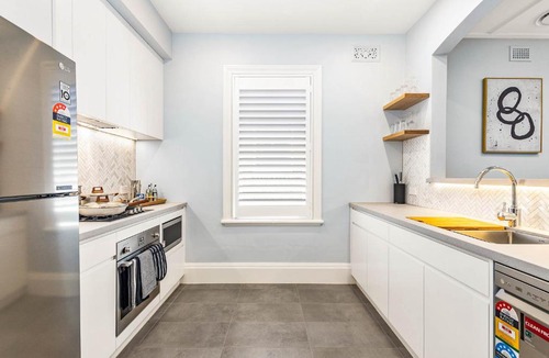 Millers Point Apartment | High Street 14 Self-Catering