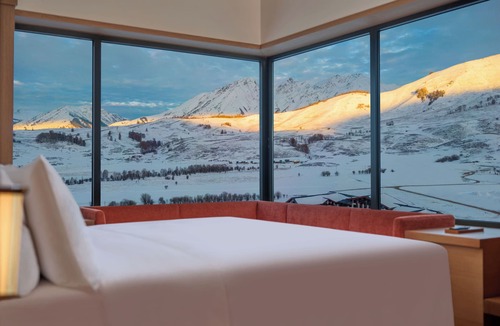 Burqin Hotel | Hilton Altay Hemu