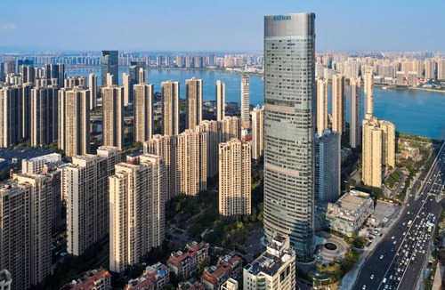 Yue Lu Hotel | Hilton Changsha Riverside