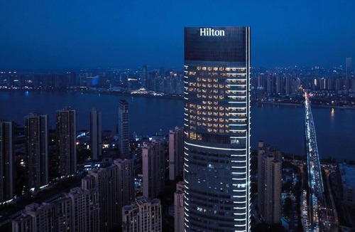 Yue Lu Hotel | Hilton Changsha Riverside